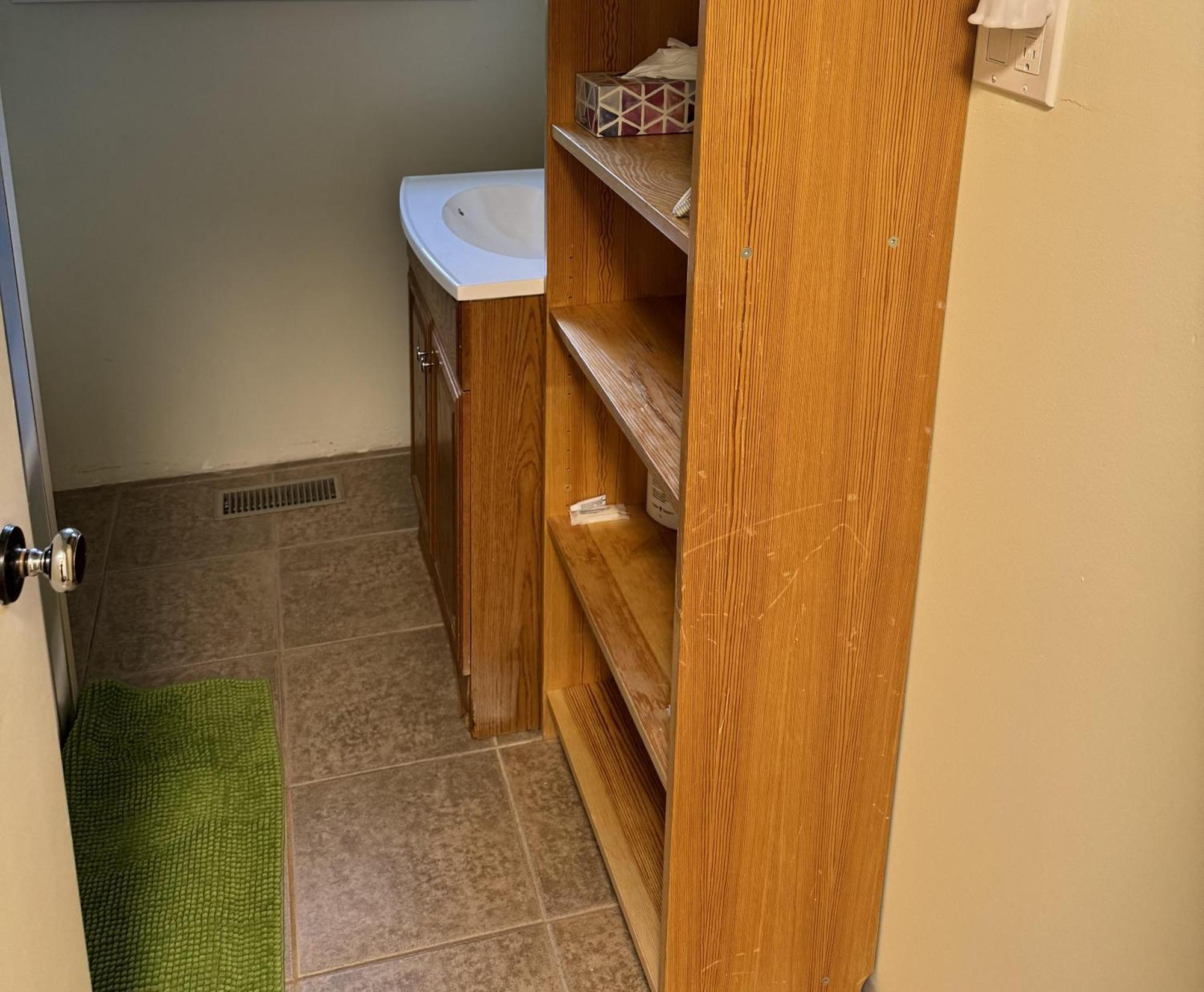 Comfort Cottage Guest House Near Subway Station, Bus And Downtown Vancouver Exteriér fotografie